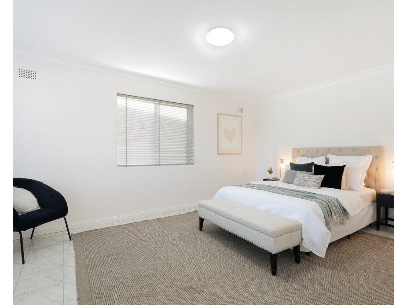 32 Chuter Avenue, Monterey NSW 2217