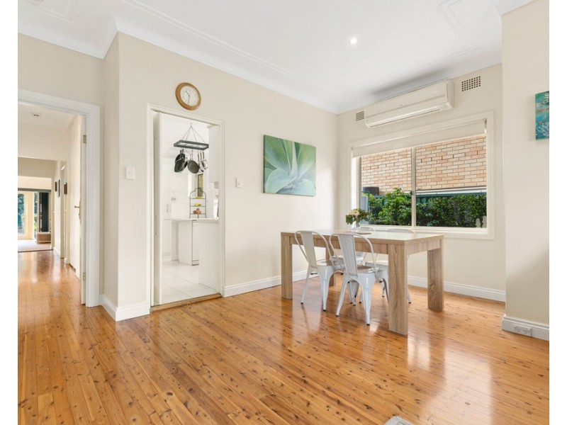 6 Robinson Street, Belfield NSW 2191