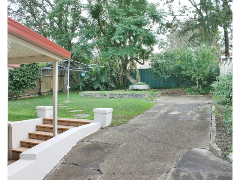 17 Dean Street, Strathfield South NSW 2136