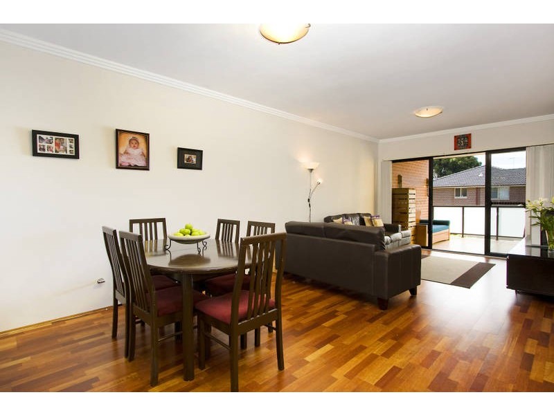 24/8-16 Water Street, Strathfield South NSW 2136