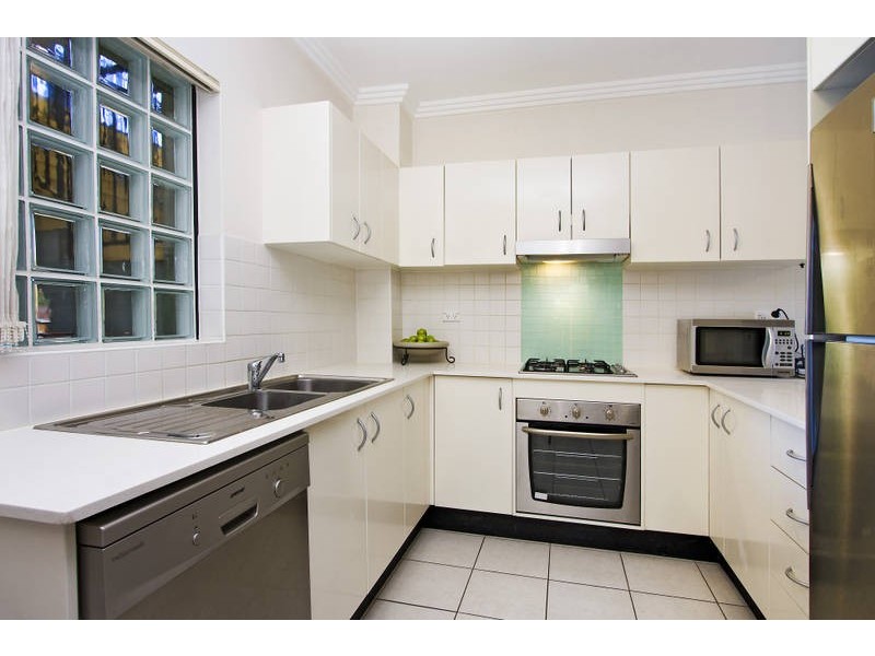 24/8-16 Water Street, Strathfield South NSW 2136