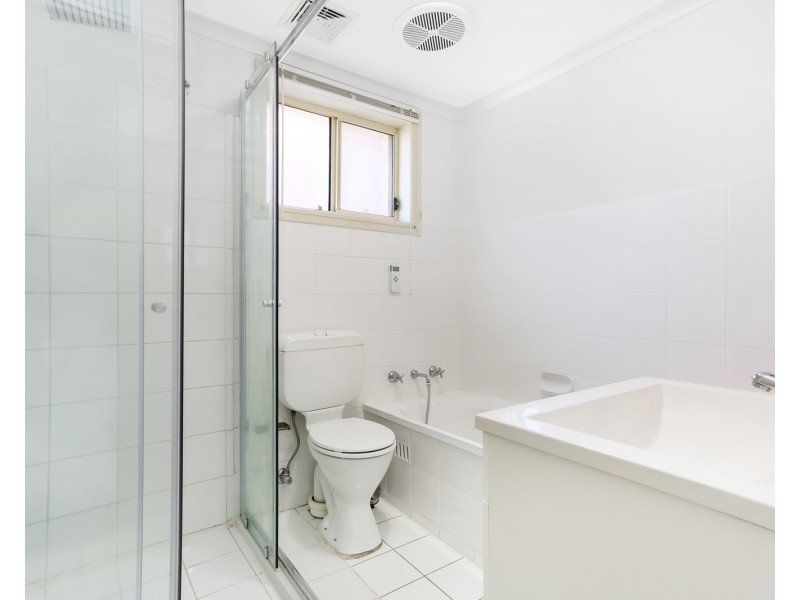 3/3A Queensborough Road, Croydon Park NSW 2133