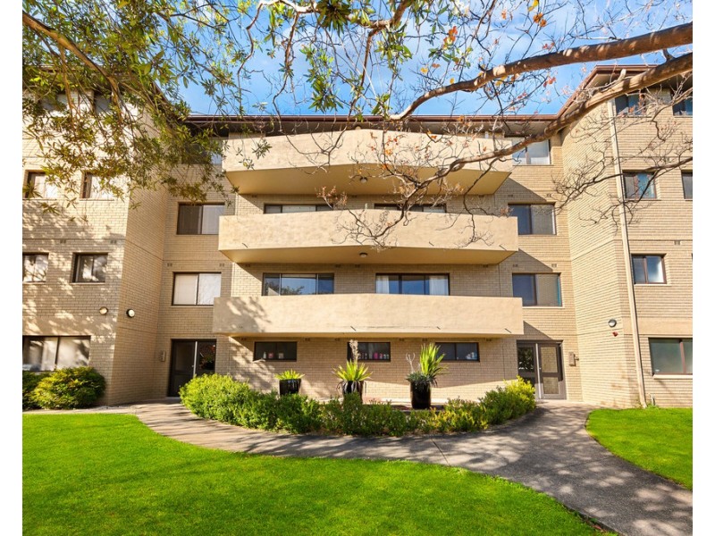 2/9-11 Taringa Street, Ashfield NSW 2131