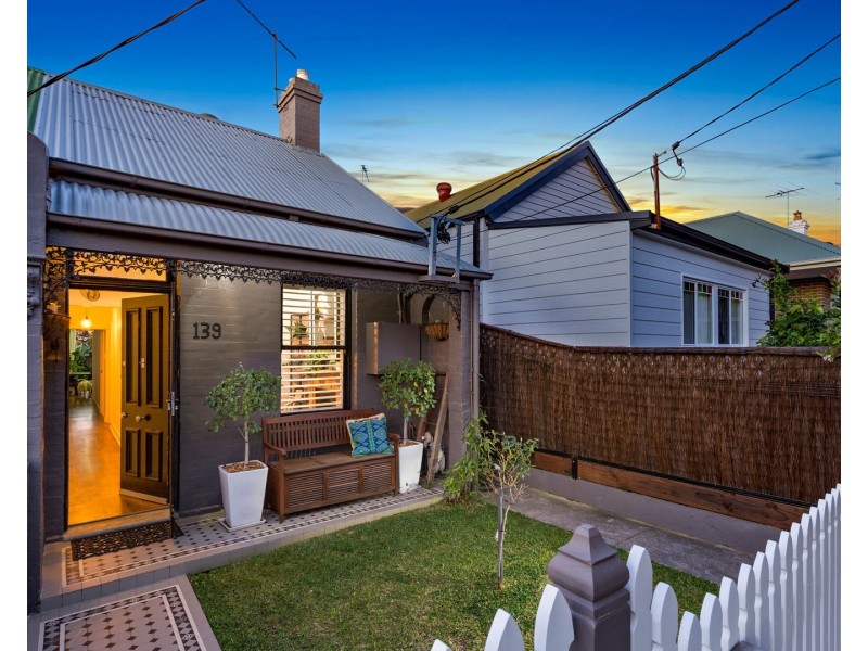 139 Park Avenue, Ashfield NSW 2131