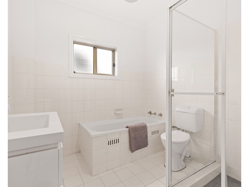 12/3a Queensborough Road, Croydon Park NSW 2133