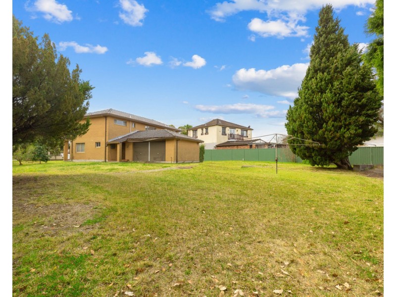 2 Boyle Street, Croydon Park NSW 2133