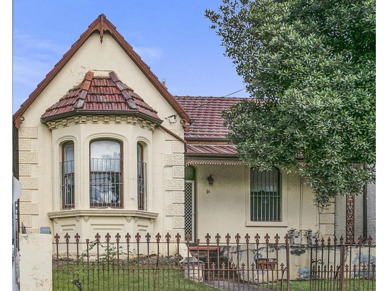 1 and 2/13 Sadlier Crescent, Petersham NSW 2049