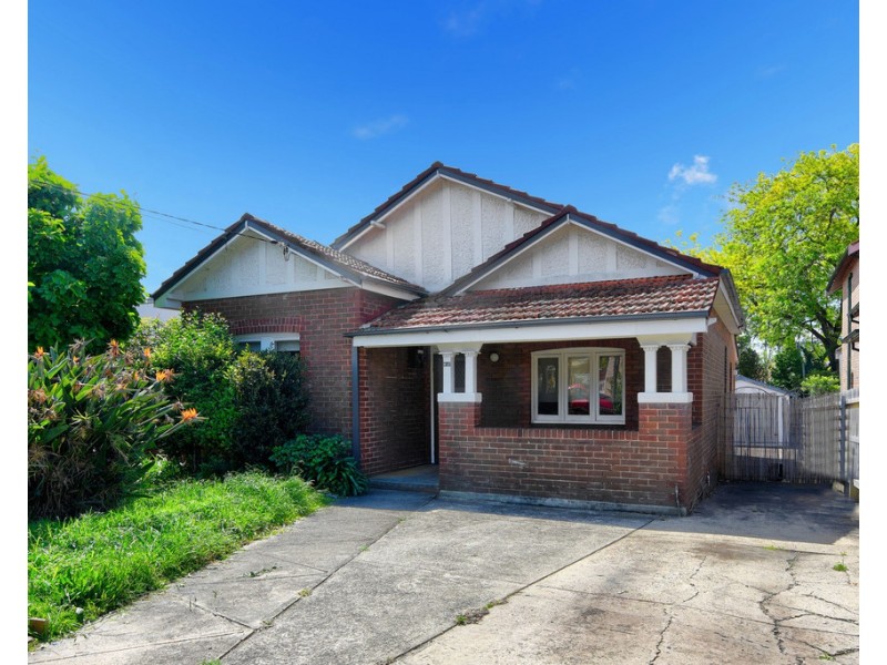 17 Ireland Street, Burwood NSW 2134