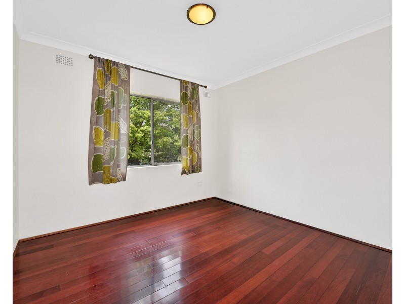 8/2-4 Hampden Street, Ashfield NSW 2131