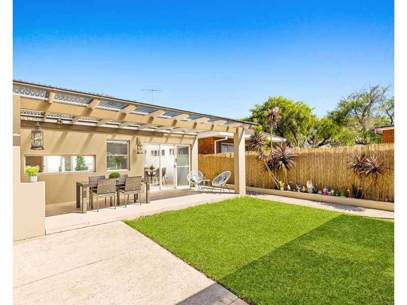 2A Lennartz Street, Croydon Park NSW 2133