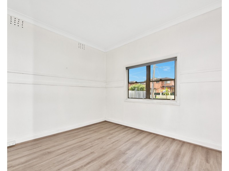 1 Lees Avenue, Croydon Park NSW 2133