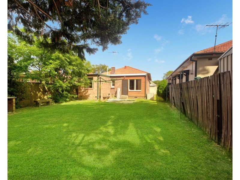 14 Page Avenue, Ashfield NSW 2131