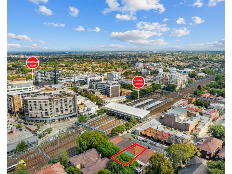 8 Wood Street, Ashfield NSW 2131