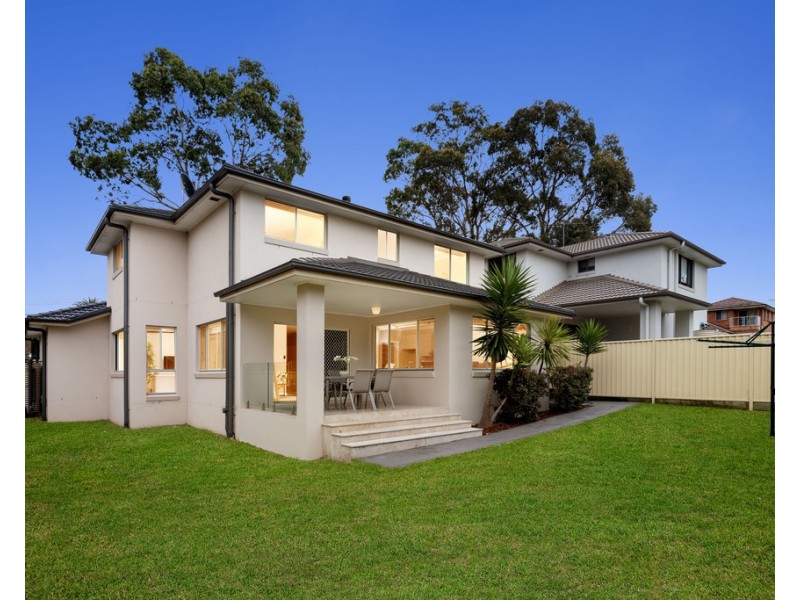 4 Hillcrest Avenue, Strathfield South NSW 2136