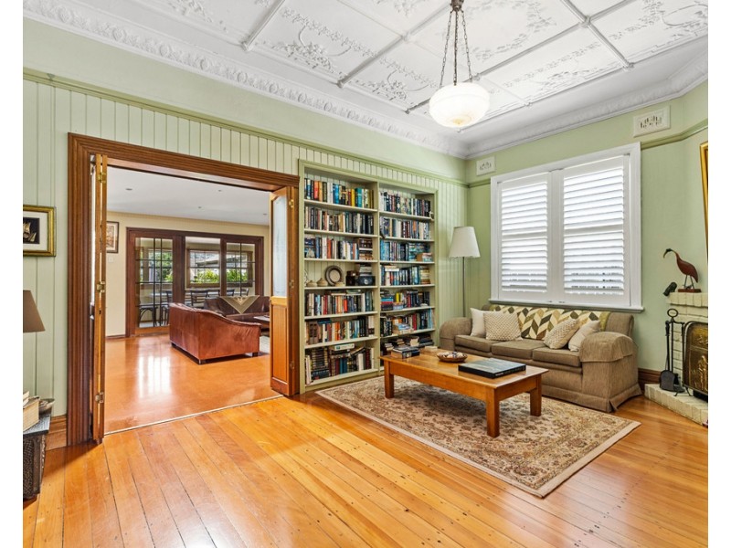 15 Ardgryffe Street, Burwood Heights NSW 2136