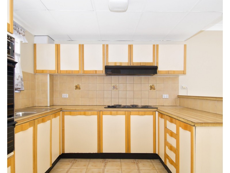 4/103 Highview Avenue, Greenacre NSW 2190