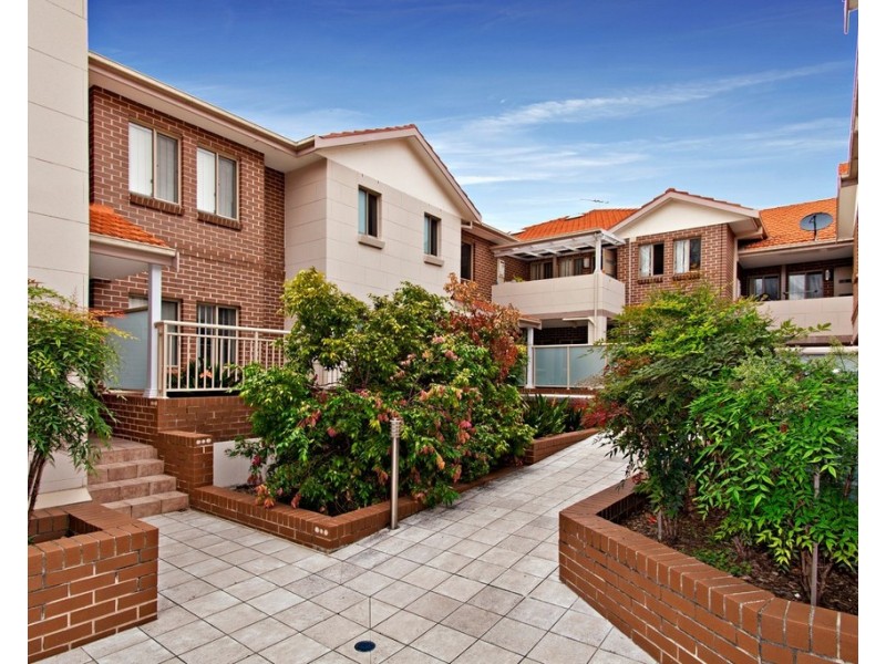 8/70-74 Burwood Road, Burwood Heights NSW 2136