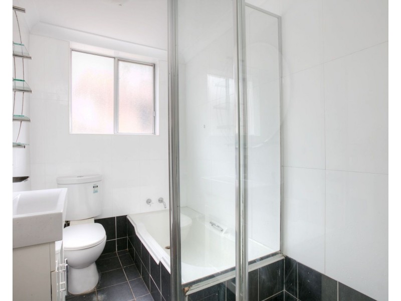 8/16 Cecil Street, Ashfield NSW 2131