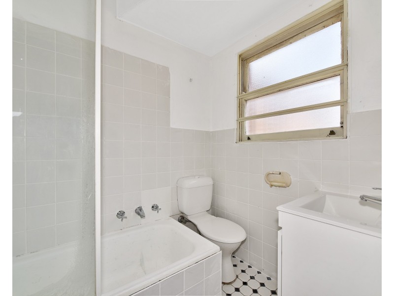 6/61 Albert Cres, Burwood NSW 2134