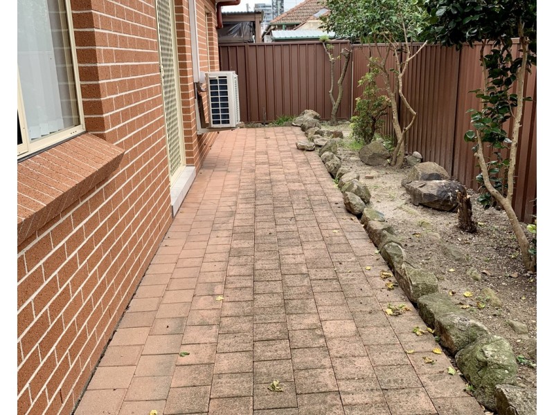 1/8 Waimea Street, Burwood NSW 2134