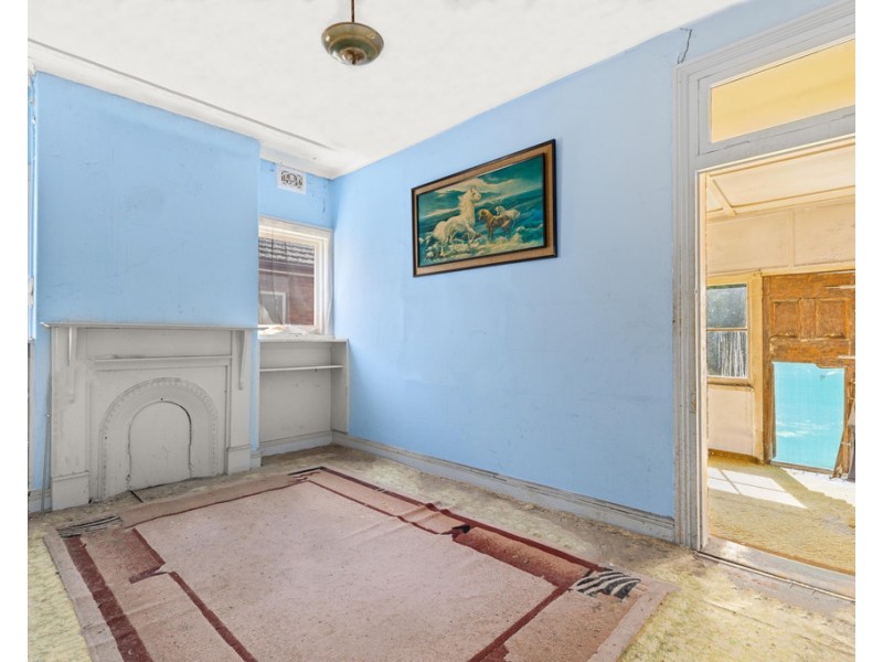 8 Alma Street, Ashfield NSW 2131