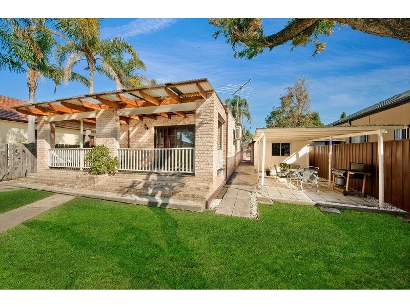 54 Water Street, Belfield NSW 2191