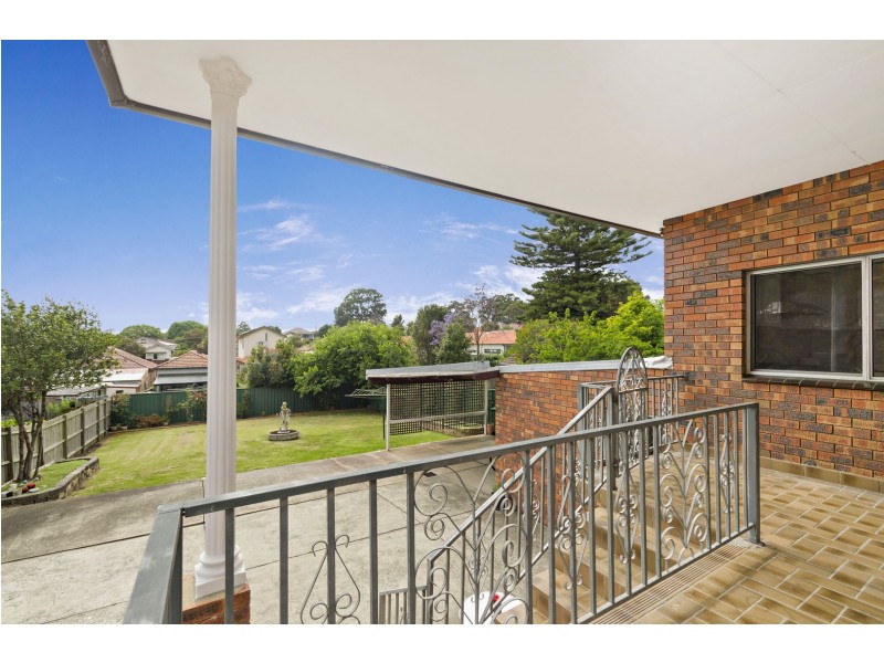 25 Woodlands Road, Ashbury NSW 2193