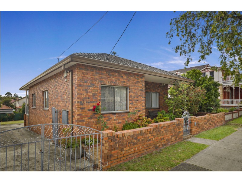25 Woodlands Road, Ashbury NSW 2193