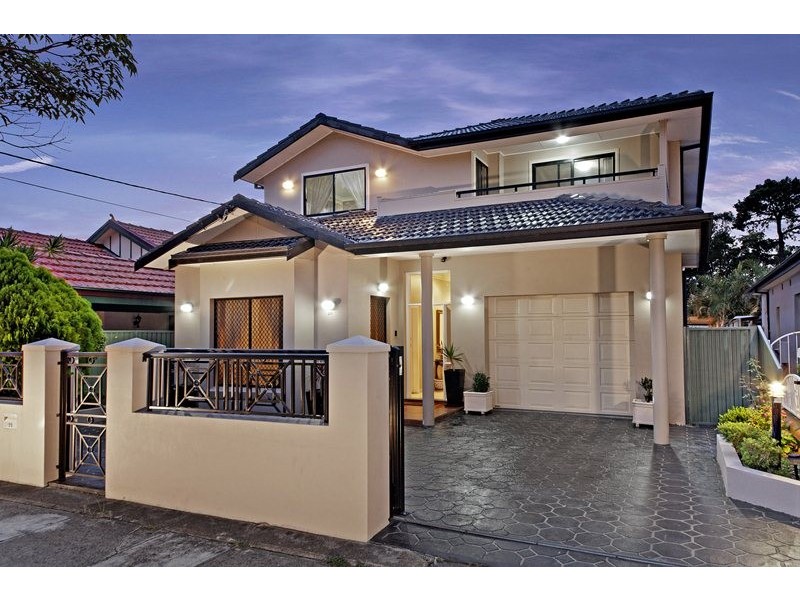 99 Seventh Avenue, Campsie NSW 2194