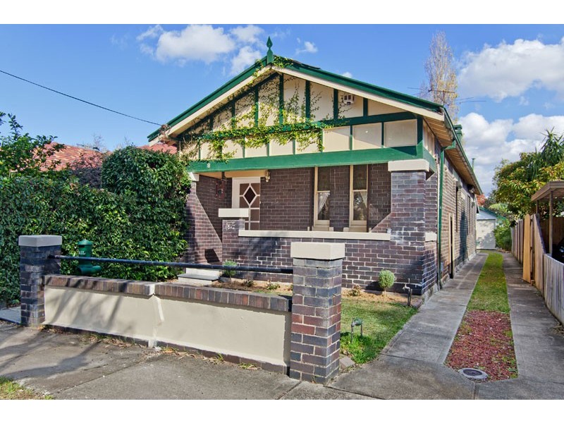 8 Banks Street, Ashfield NSW 2131