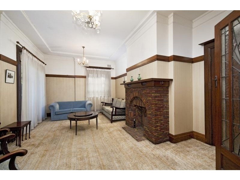 136 The Boulevarde, Strathfield NSW 2135