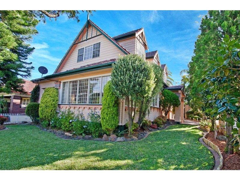 11 Weldon Street, Burwood NSW 2134