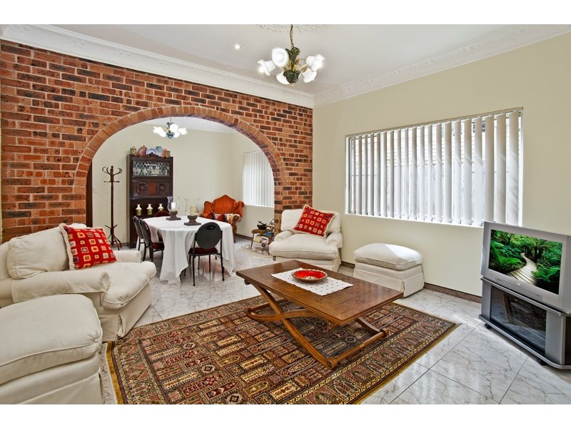 43 Fifth Street, Ashbury NSW 2193