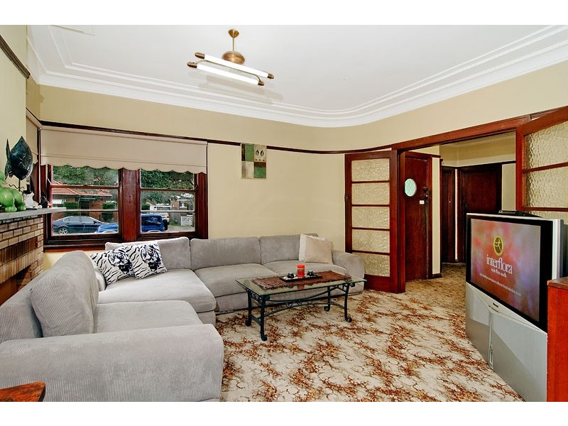 15 Chiswick Street, Strathfield South NSW 2136