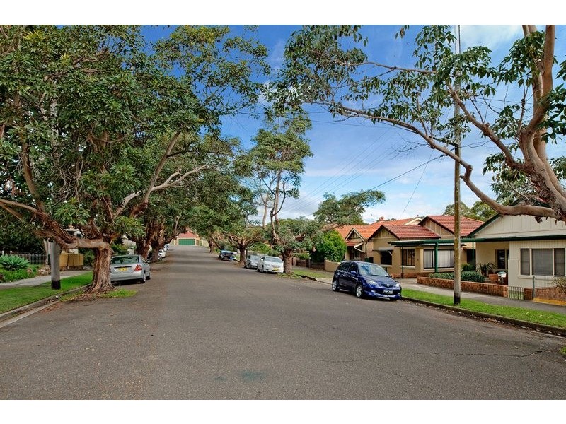 21 Farleigh Street, Ashfield NSW 2131