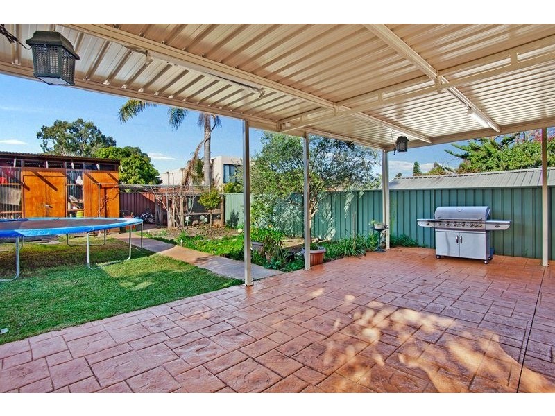 2 Windsor Avenue, Croydon Park NSW 2133