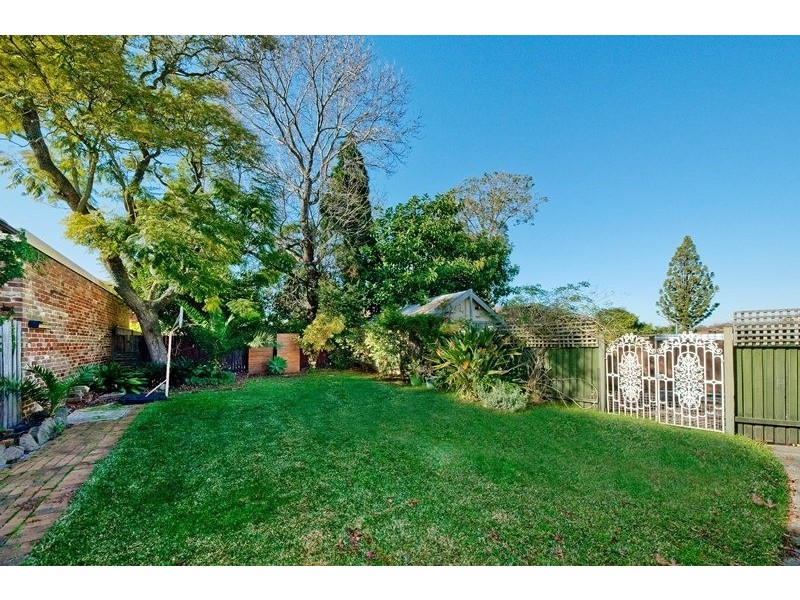 4 Boronia Avenue, Burwood NSW 2134