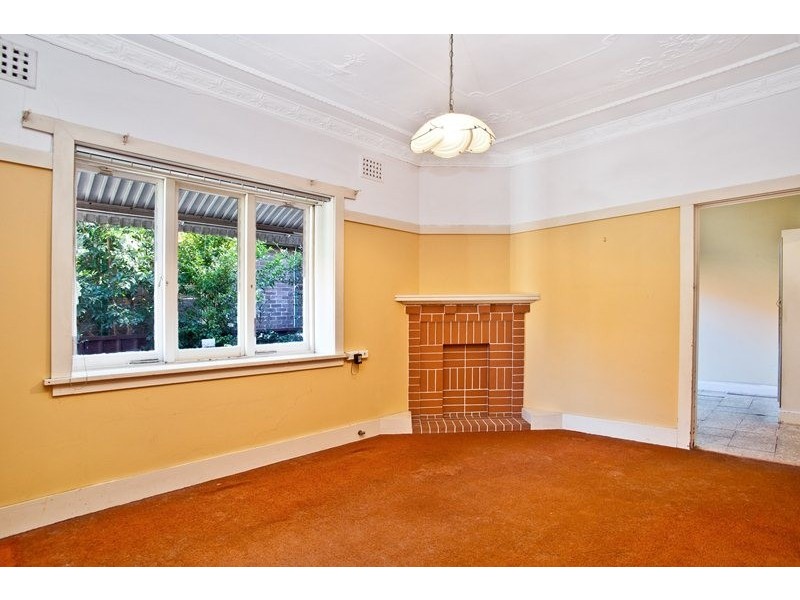 12 Glenore Road, Canterbury NSW 2193