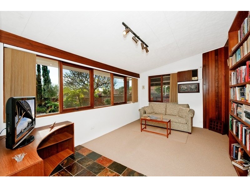 1 Birriwa Avenue, Belfield NSW 2191