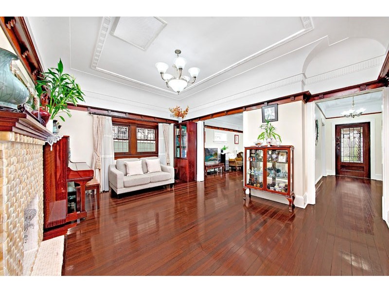 13 Weldon Street, Burwood NSW 2134