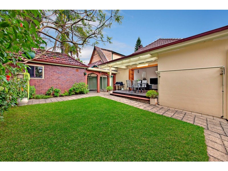 13 Weldon Street, Burwood NSW 2134