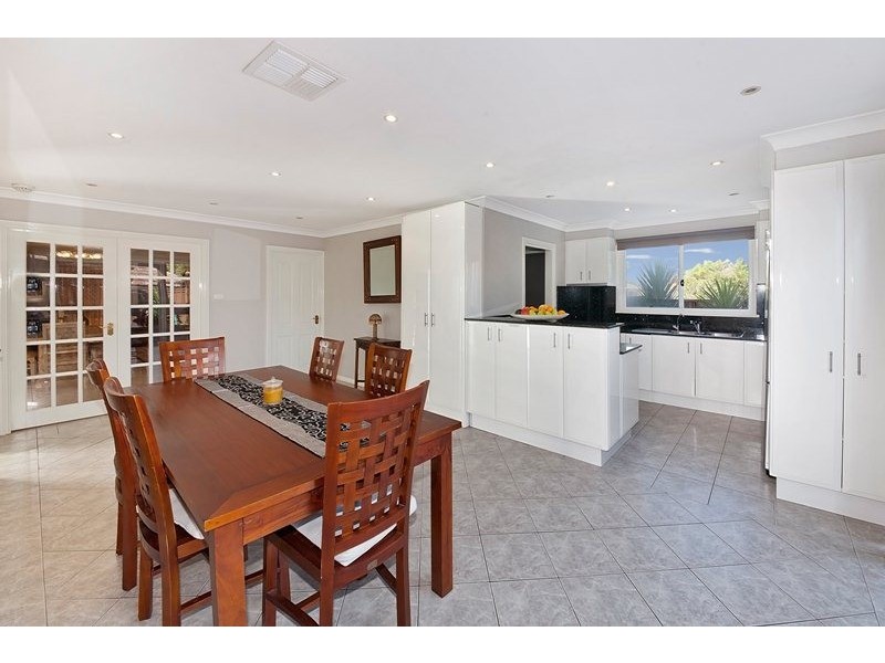 6 Orana Place, Greenacre NSW 2190