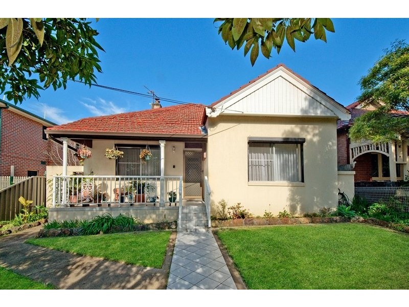 12 Rockleigh Street, Croydon NSW 2132