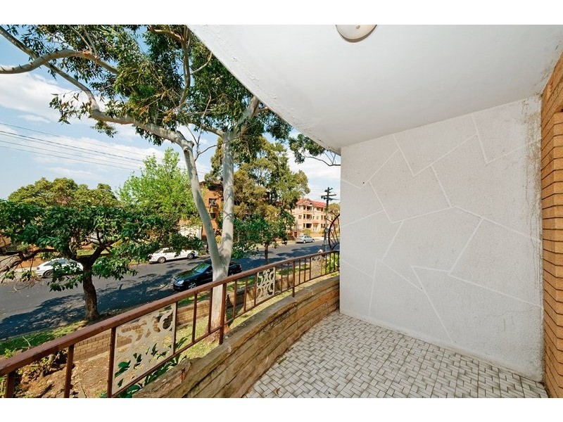 1/67 Clissold Parade, Campsie NSW 2194