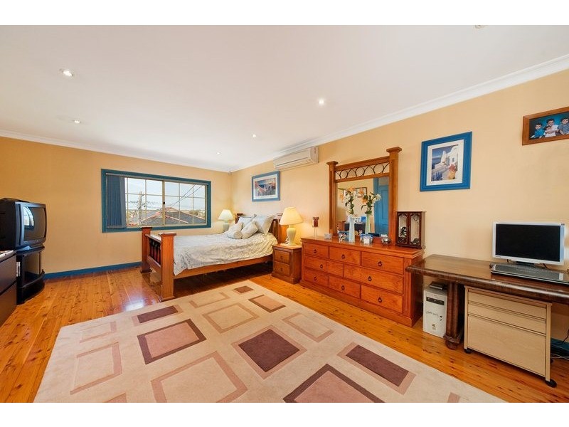 41 Allan Avenue, Belmore NSW 2192