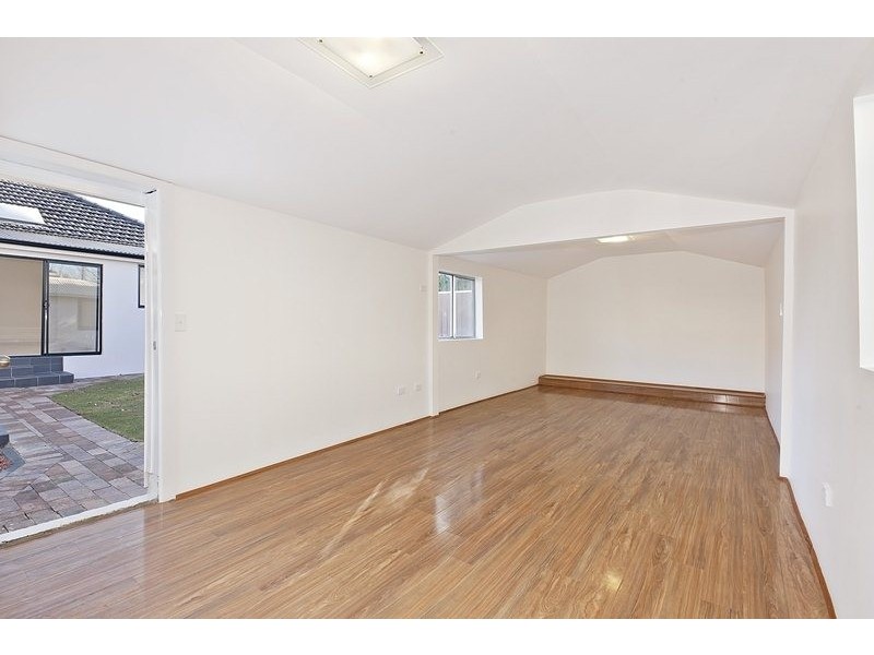 2 Fountain Avenue, Croydon Park NSW 2133