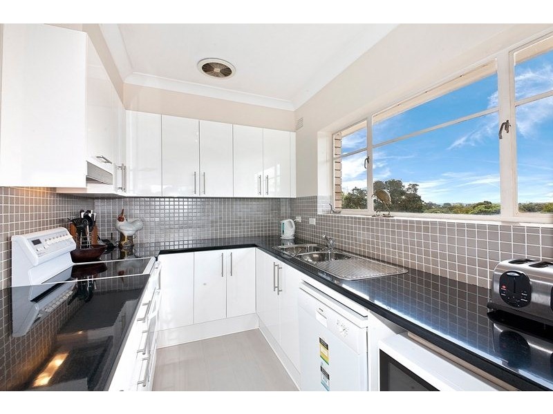 12/8 Albert Parade, Ashfield NSW 2131