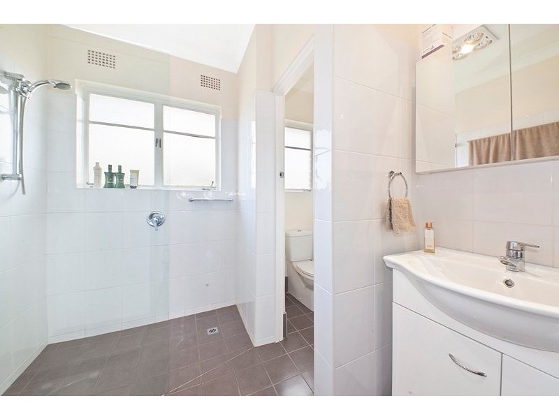 12/8 Albert Parade, Ashfield NSW 2131