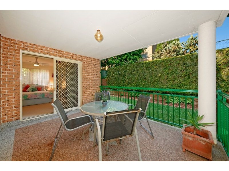 4/39 Jeffrey Street, Canterbury NSW 2193
