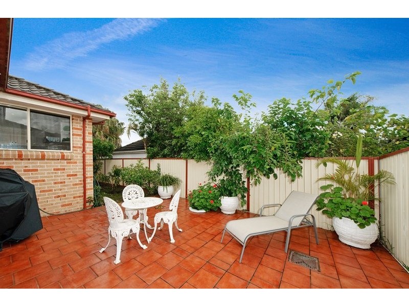 4/125  Brunker Road, Yagoona NSW 2199